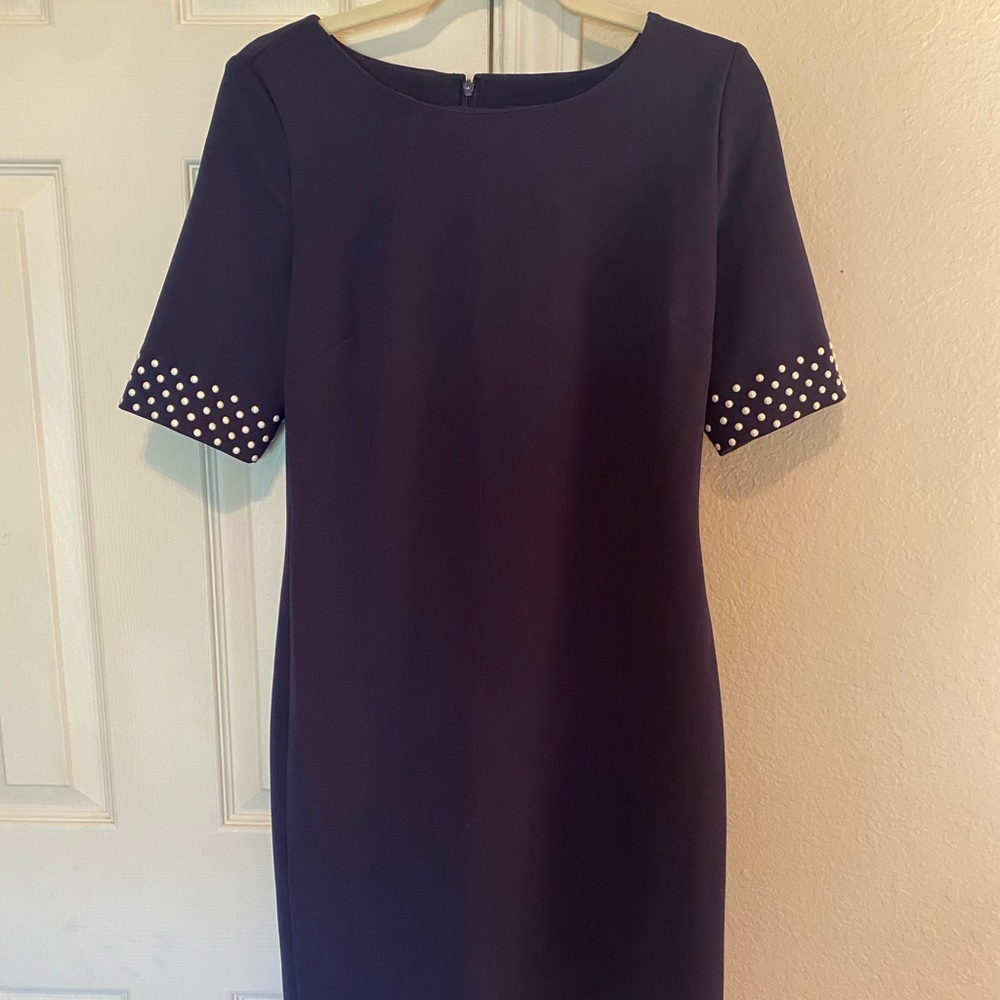 Karl Lagerfeld shift dress with sleeve detail